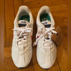 New Nike Move to Zero Running Shoes